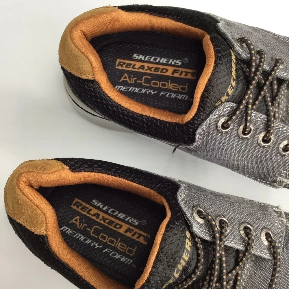 Skechers Relaxed Fit Elent-Mosen Boat Shoe.